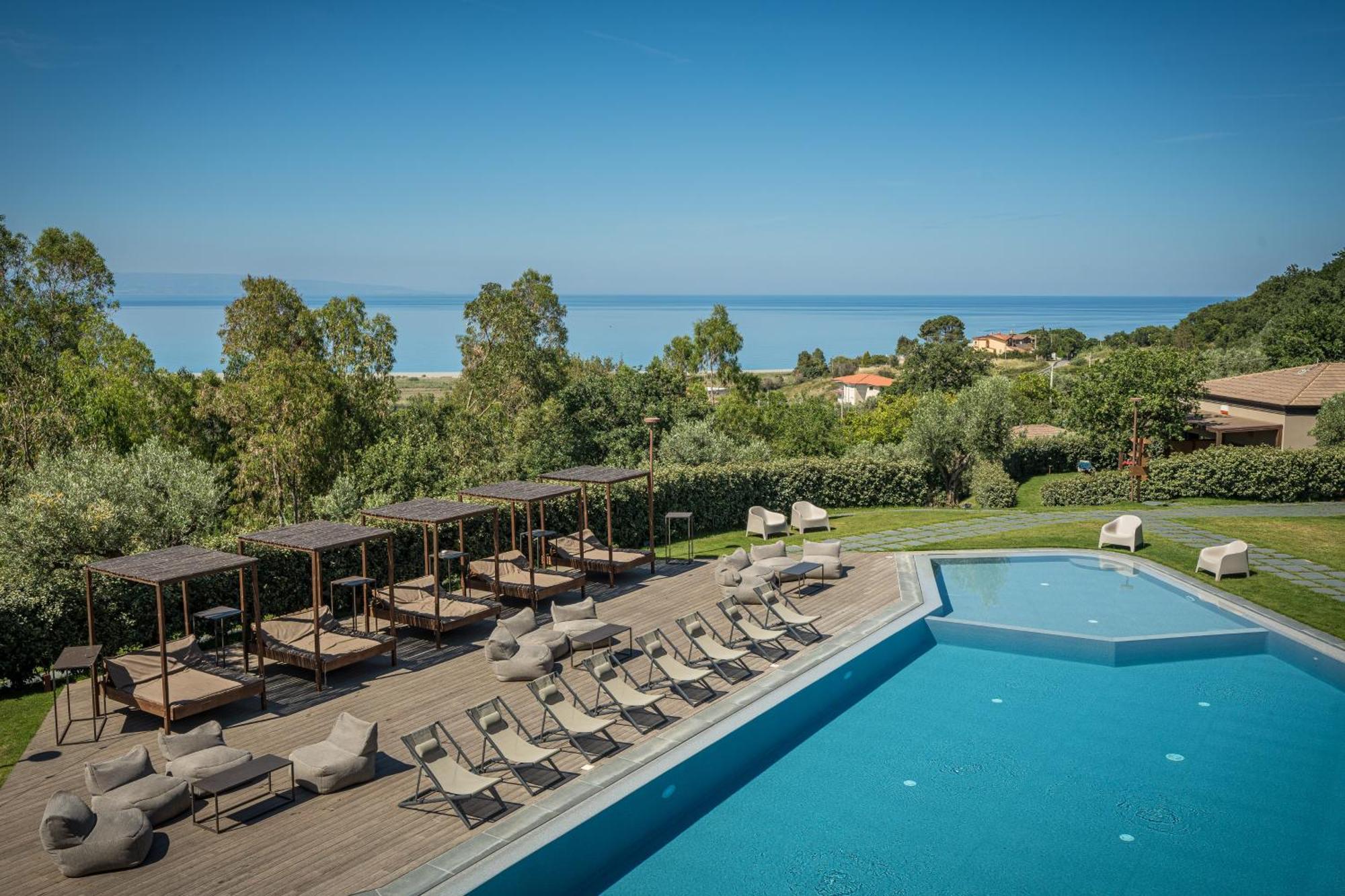 Hang Loose Cottage Hotel & Resort 4 Stelle Gizzeria Calabria Kültér fotó